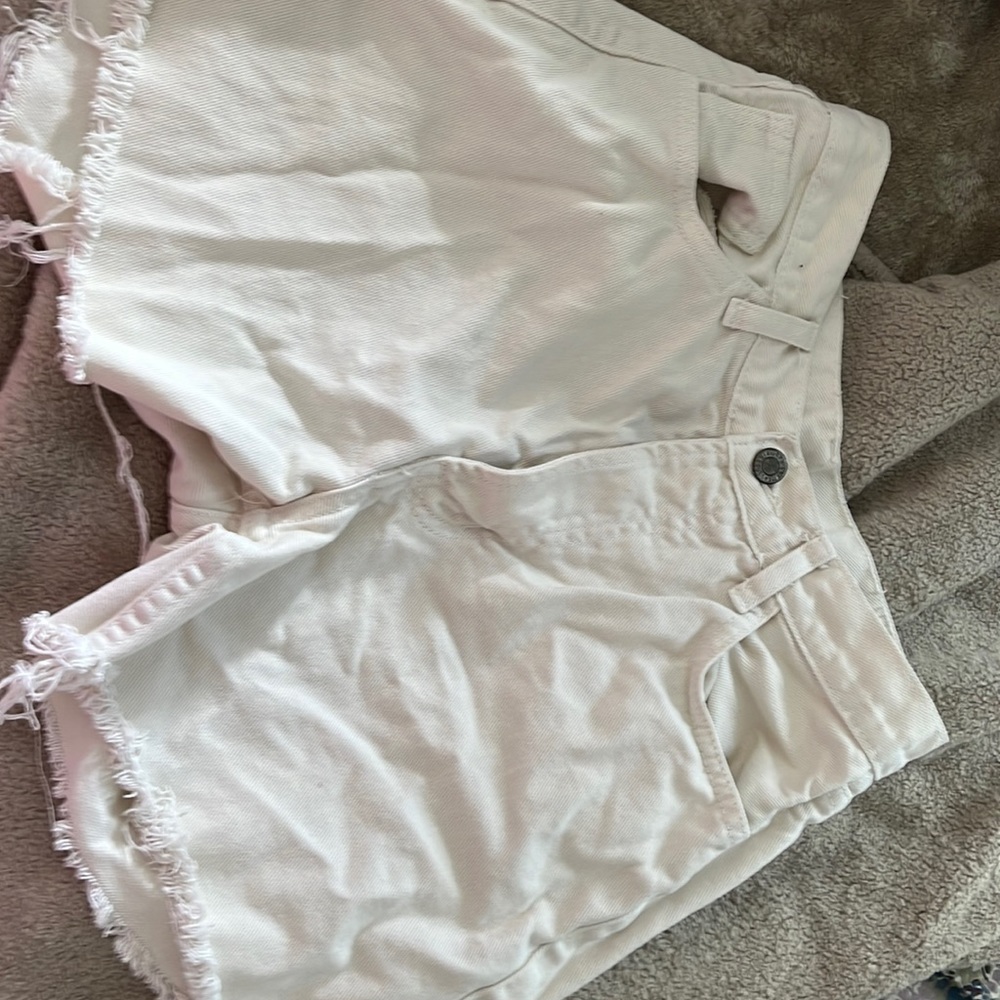 Brandy Melville shorts small